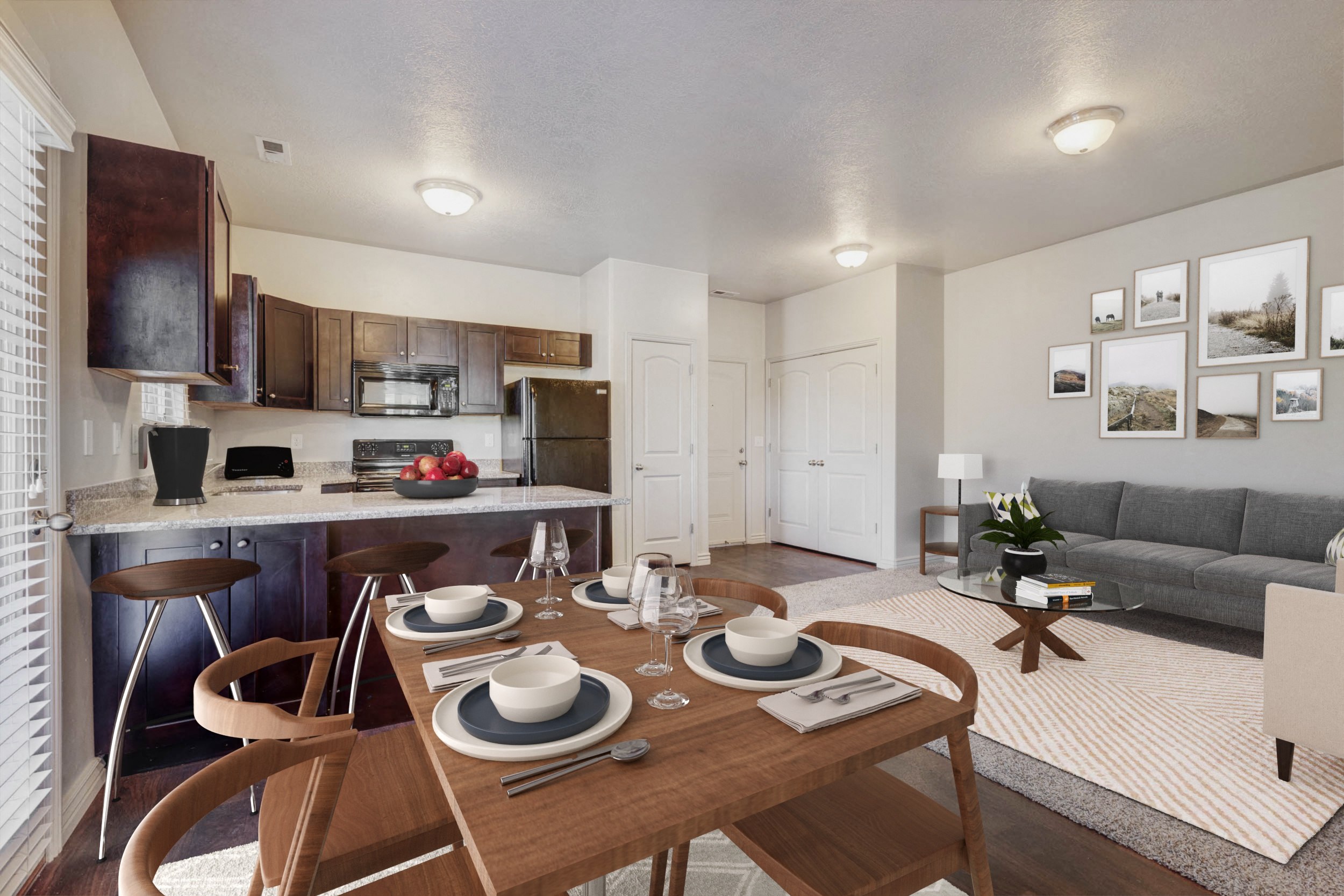 Villas on Main Image 3